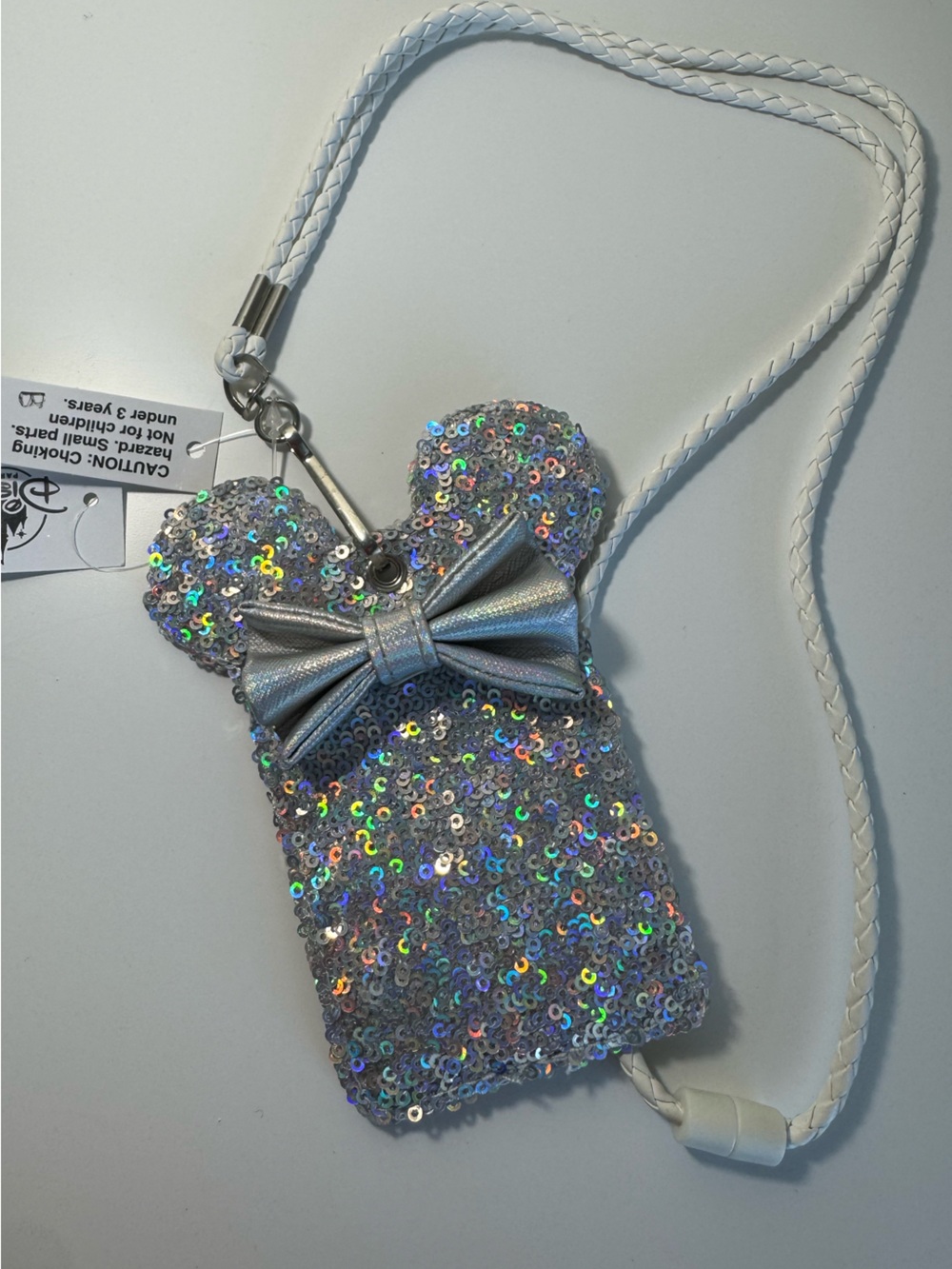 NWT Disney Parks Loungefly Minnie Holographic Sequin Laynard Silver - B